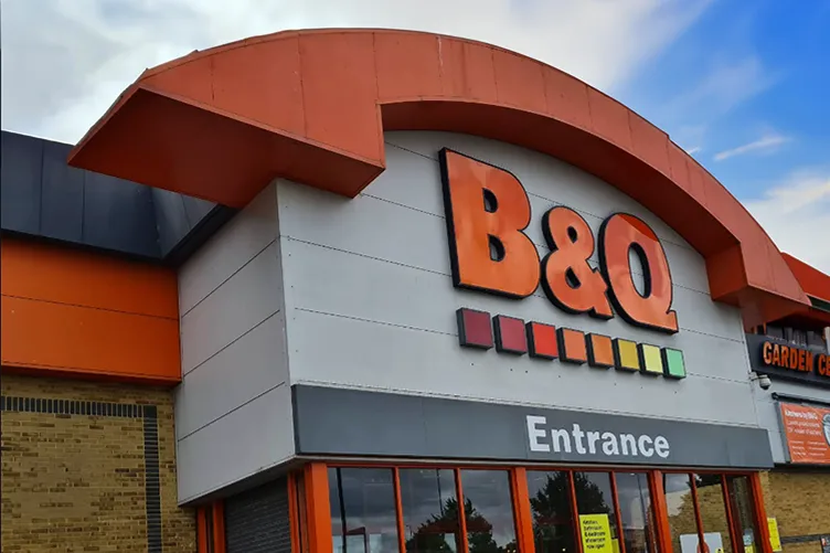 B & Q Enfield – Plumbing Supplies