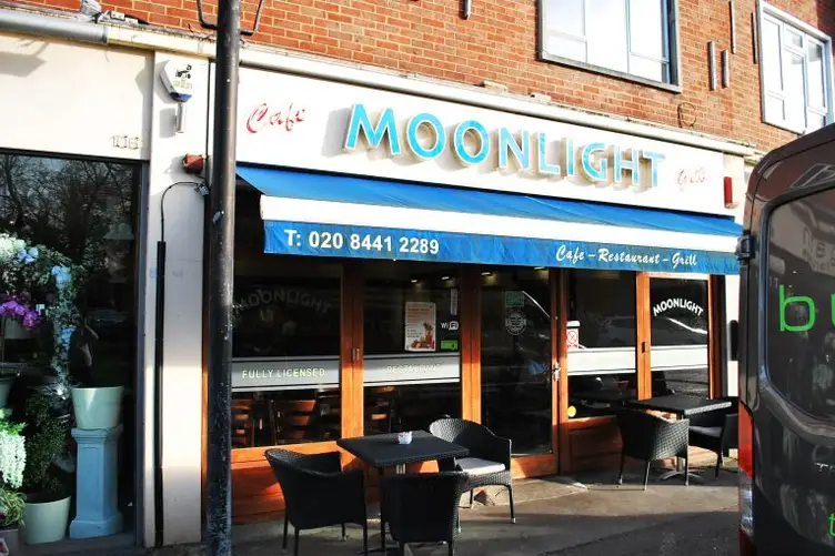 Moonlight Cafe Restaurant and Grill